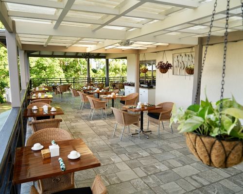 dining options 500 X400 BJH